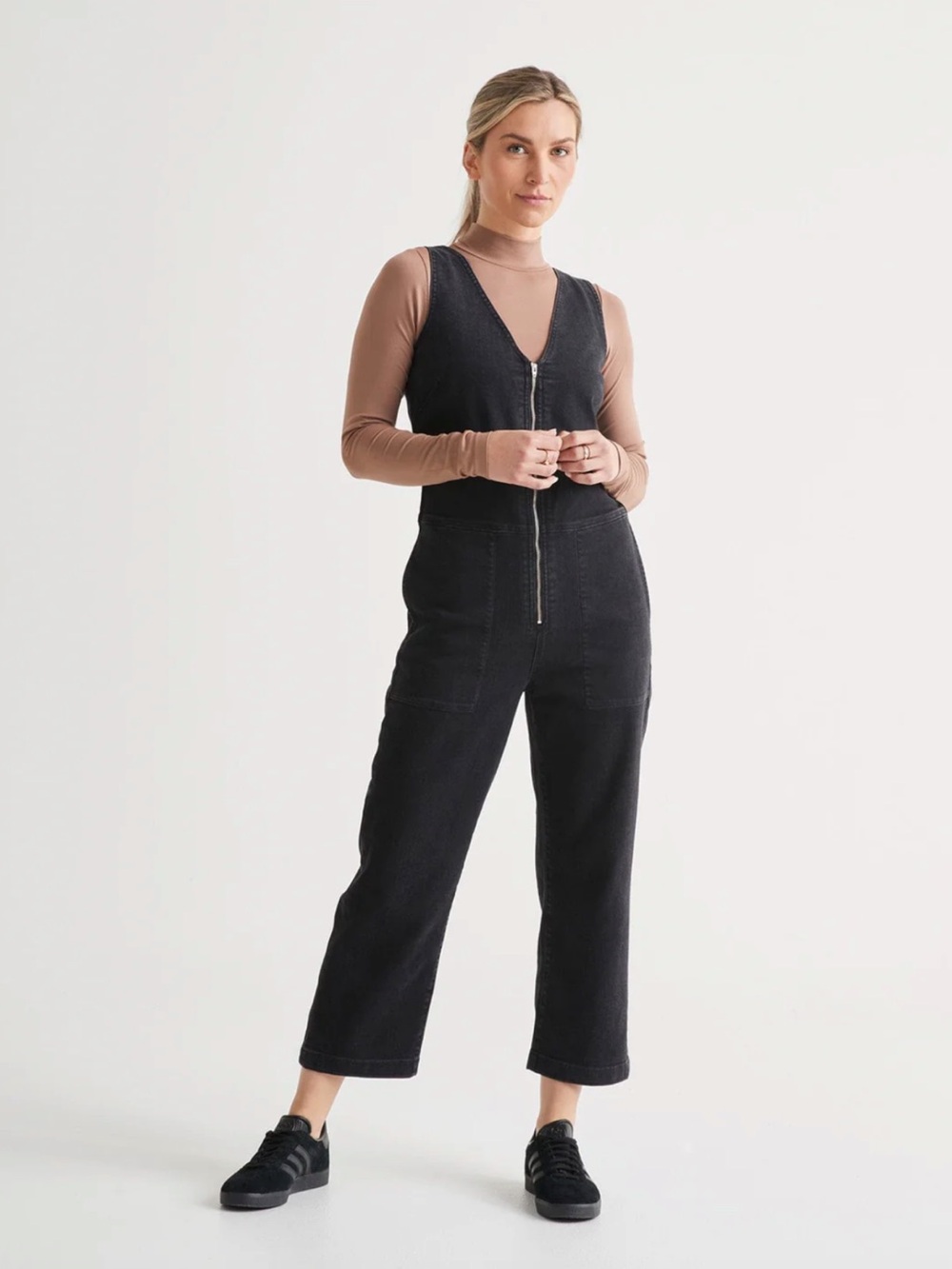 DU/ER AGED BLACK ZIP FRONT PERFORMANCE COOLMAX STRETCH JUMPSUIT VERY GD COND (S)